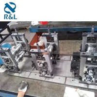 Roll Buvusi mašina